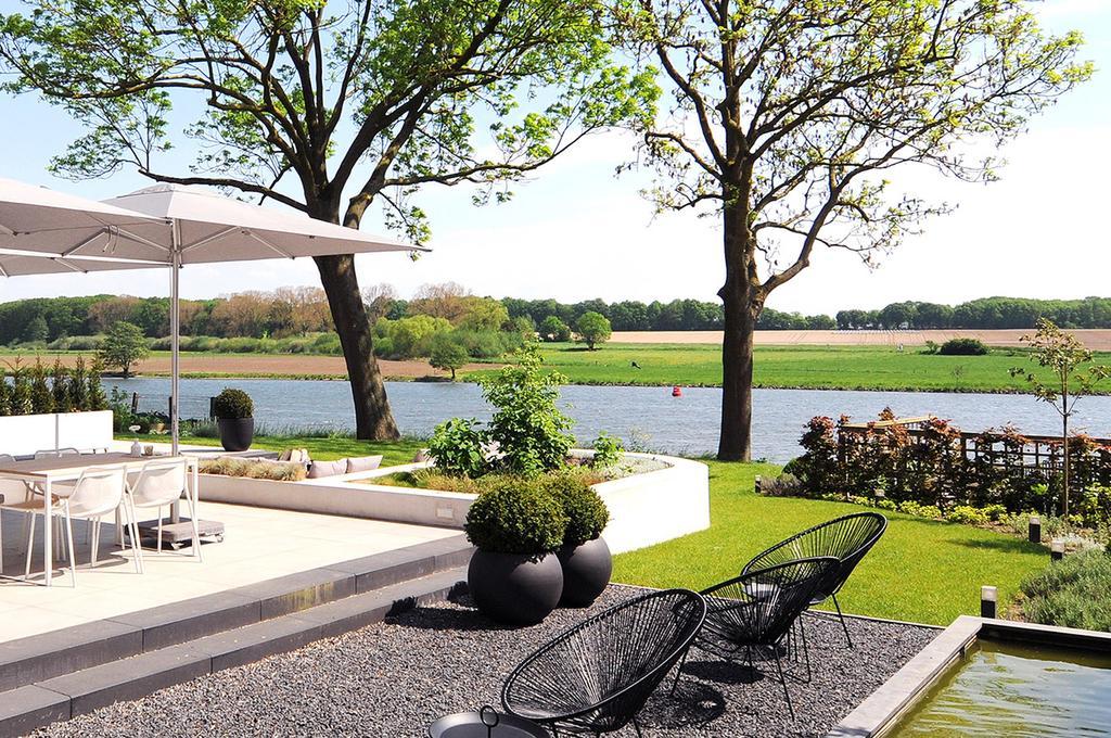 Het Raadhuys - Design B&B Kessel  Exterior foto